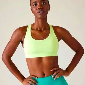 Athleta Ultimate Sports Bra. Small D-DD. NWT